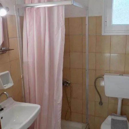 公寓 Afrodite 16 Spacious Apartment